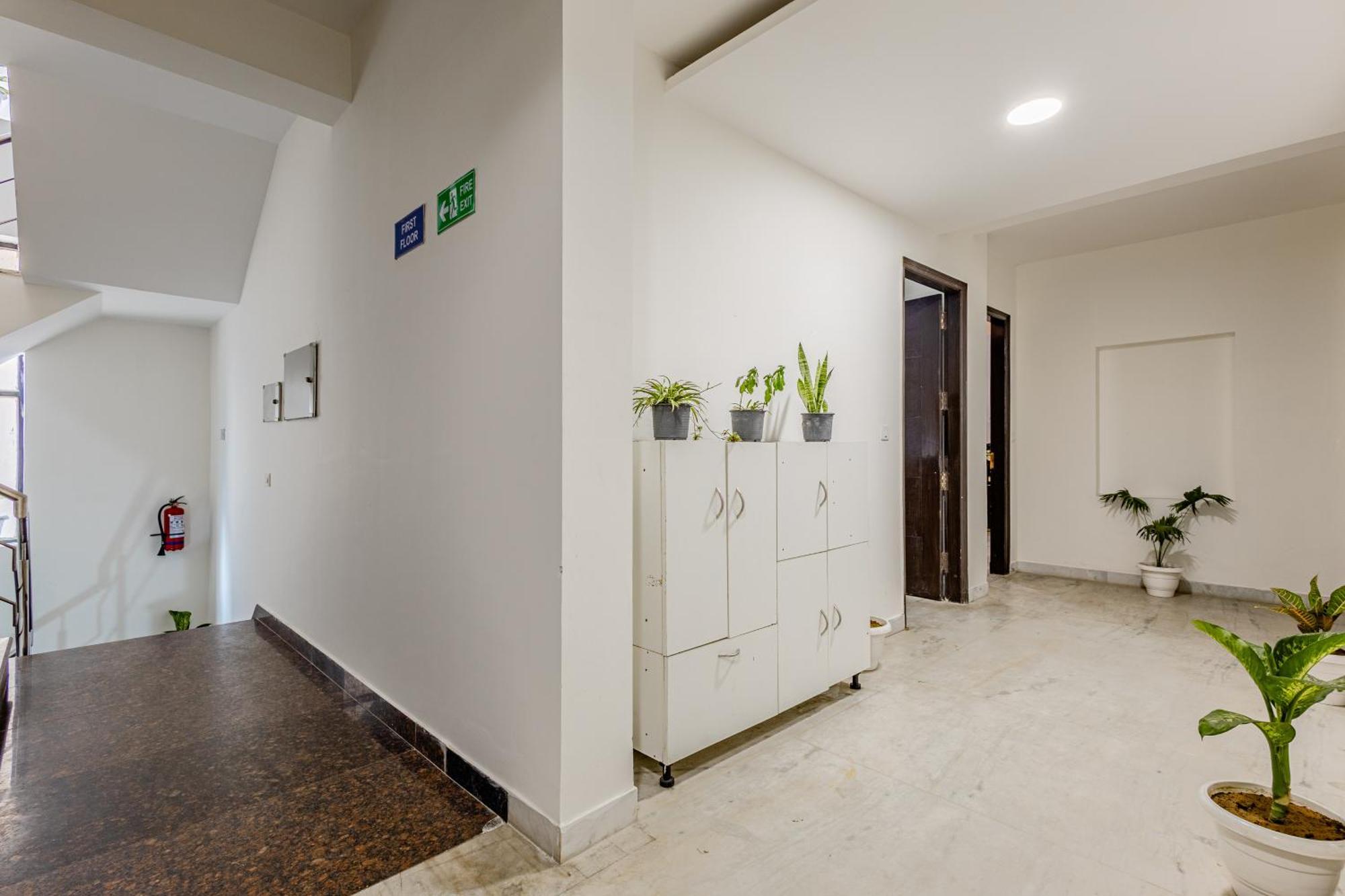 Lime Tree Service Apartment Golf Course Road, Gurgaon Exterior photo
